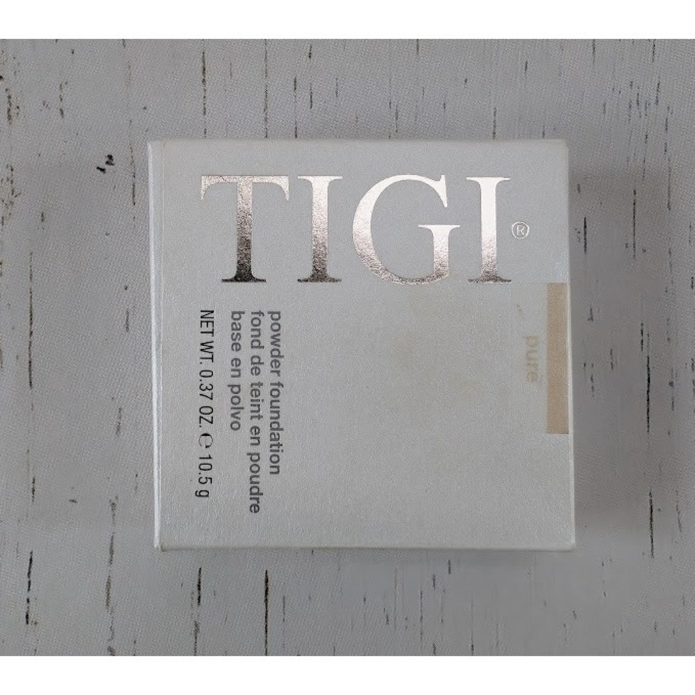 TIGI Professional Cosmetics Powder Foundation Pure